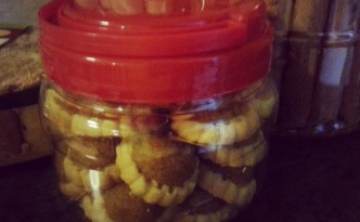 Pineapple tarts Chinese new year singapore