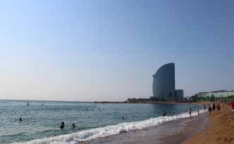 barceloneta beach