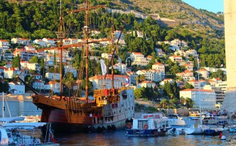 old habour dubronik old city