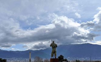 Daedalus Pompeii bronze statue