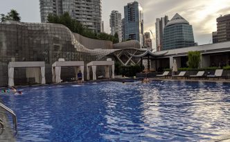 swimming pool tang marriott hotel singapore